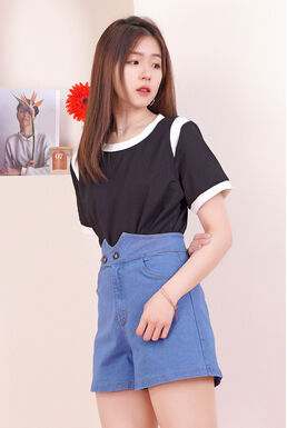 Color Contrast Round Neck Oversized Top (Black)